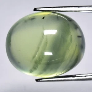 💎 14.81ct Oval Cabochon Natural Green Prehnite with Black Needles - Africa Gem - Picture 1 of 4