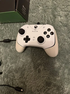 Razer Wolverine V2  Xbox Wired Controller - SPARES / Faulty - Image 1 of 4
