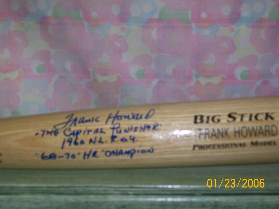 FRANK HOWARD SIGNED STAT BAT 68 70 AL HR CHAMP 61 NL ROY RIP! - Image 1 of 1
