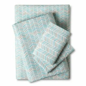Easy Care Sheet Set Turquoise Chevron (Full Size) - Easy Care - Room Essentials - Picture 1 of 2