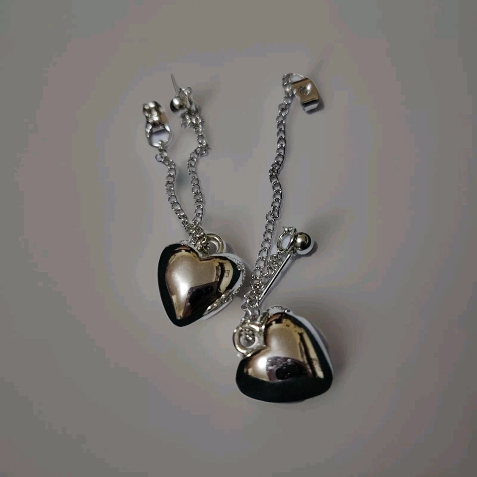 Orecchini Acciaio Con Cuore - Immagine 1 di 4