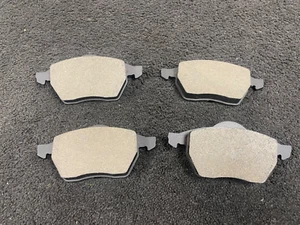 Brake Pads Set Front for Audi A3 TT VW Bora I Golf IV Skoda Octavia  8N0698151 - Afbeelding 1 van 4