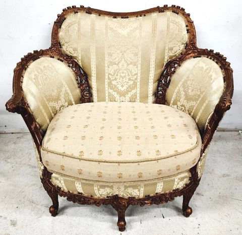 Boudoir Lounge Chair by CAROL HICKS BOLTON & EJ VICTOR with Pillows Cover