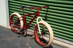 Mongoose Argus Fat Tire Cruiser Bicycle - Picture 1 of 17