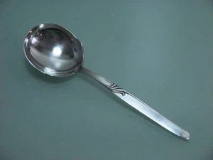 Kartoffellöffel Hanseat Carmen 90er Silberauflage schön verziert - Picture 1 of 4