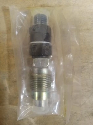 Inyector de combustible Kubota D 3340 12F ABP N83 328801 Foto 1 de 3