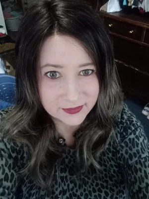 preowned wig Rachel Jon Renau Handtied Cap New - Image 1 of 2