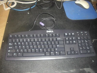 Dell PS/2 Keyboard, SK-8110, Black, Excellent Condition - Image 1 of 4