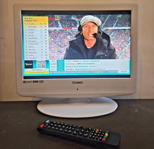Technika X19/14C-GW-TCD-UK 19" White TV, Freeview, DVD Player, HDMI, Remote, GC - Picture 1 of 17