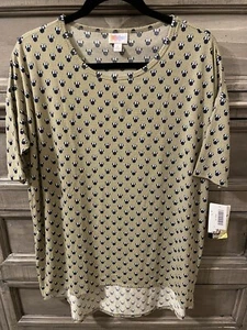 Lularoe Disney Minnie Mouse Irma top/tunic - Small - Picture 1 of 3