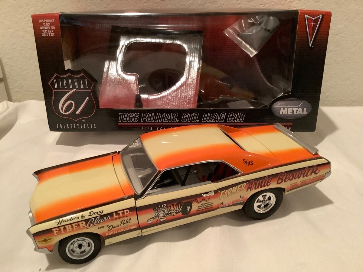 Highway 61/DCP Pontiac 1:18 Scale Diecast Cars, Trucks Highway 61/DCP Pontiac 1:18 Scale Diecast Cars, Trucks