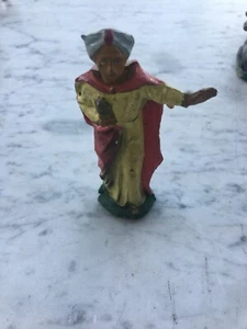 OLD OLD RUBBER KING MAGI CRIB STATUE NATIVITY FIGURES - Picture 1 of 4