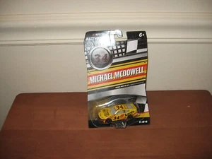 2024 Michael McDowell #34 Loves RV Stop 1:64 Lionel Wave 7 - Picture 1 of 4