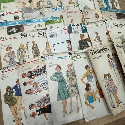 Job Lot 1960-80s Sewing Patterns Simplicity Butterick McCalls Weldons Cut #5 - Image 1 of 4