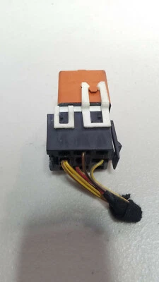 BMW 325i E46 2005 relé fusible naranja 0332019456 Bosch OEM Foto 1 de 4