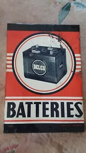 Rara insegna in latta batterie Delco anni 40 18,5" x 26,5" - Foto 1 di 11