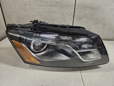 2009-2012 Audi Q5 HID Head Light Assembly RH Passenger Self Adjusting (opt 8Q3) - Image 1 of 4