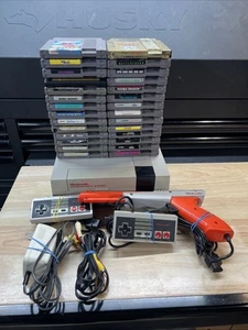 Nintendo Bundle 28 Games New 72 Pin Zelda Super Mario Duck Hunt - Picture 1 of 18