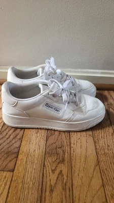 Calvin Klein Men White Low Top Casual Sneakers Size 8.5M - Image 1 of 4