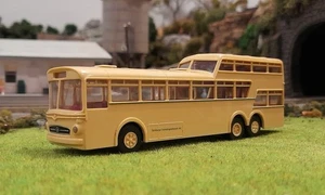 * 1/87 HO Scale * Brekina * Mercedes Benz 0 317 Coach * Autocar * Cream /Red - Picture 1 of 11