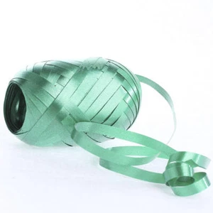 352 Yards of Green 3/16" Curling Ribbon for Crafts and Decorating - Picture 1 of 3