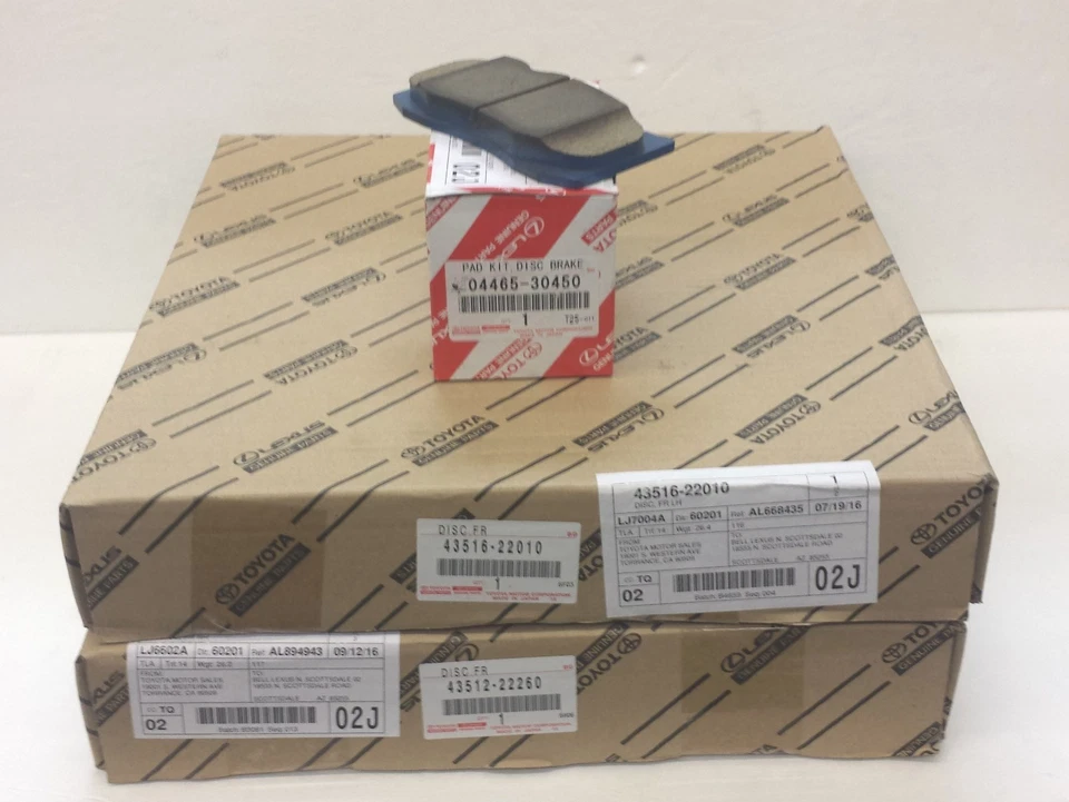 LEXUS OEM FACTORY FRONT BRAKE PAD AND ROTOR SET 2006-2008 IS350 - Image 1 of 1