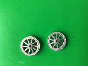 WHITE METAL WHEELS 16mm DIA. - Picture 1 of 2