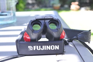 FUJI (FUJINON) 8 X 23 Air Drop Binoculars Red Wth Strap No Case - Picture 1 of 10