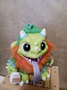 2017 MGA Entertainment Inc.CRATE CREATURES Interactive Toy Dragon Monster SIZZLE - Picture 1 of 4