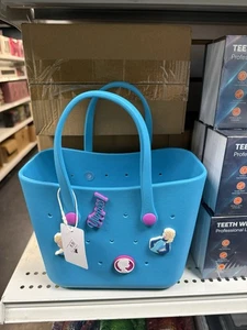 Frozen Pocketbook - Picture 1 of 1