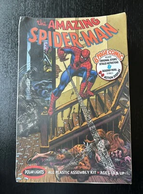 KIT MODELO PLÁSTICO LUCES POLARES MARVEL COMICS EL INCREÍBLE HOMBRE ARAÑA #855 Foto 1 de 4