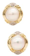 MODERN ITALIAN PAIR OF EARRINGS IN 14 KT GOLD WITH 20 mm MABE PEARLS & DIAMONDS
