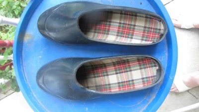 ZAPATOS DE GOMA LANDS END PARA MUJER, AZUL MARINO, TALLA 9, USADOS UNA VEZ Foto 1 de 4