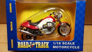 MAISTO Road & Track - 1/18 Scale Motorcycle Red/white Moto Guzzi V10 Centauro  - Picture 1 of 3