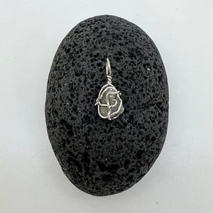 Colgante Boho de Diamante Natural RAW Hecho a Mano Envuelto en Alambre de Platino - Imagen 1 de 5