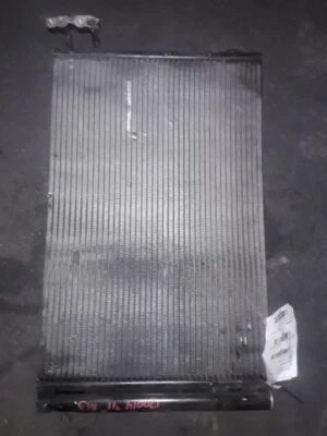 01 02 03 BMW 525I CONDENSADOR AC 2.5L Foto 1 de 4