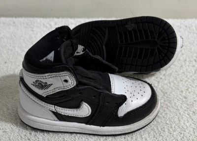 Nike Air Jordan 1 High OG Negro Blanco (TD) Niños Talla 6C FD1413-010 Sin Plantillas Foto 1 de 4