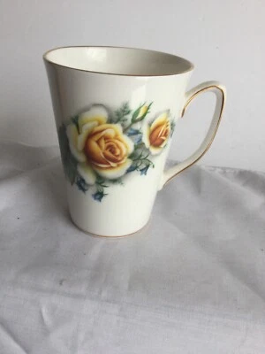 Royal Windsor Cup Mug Fine Bone China Yellow Roses Gold Trim England - Image 1 of 4