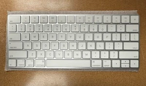 Apple Magic Keyboard Wireless Bluetooth Model A2450 - Silver (MK2A3LL/A) - NEW - Picture 1 of 3