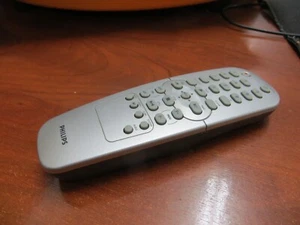 PHILIPS - Fernbedienung für VHS Videorecorder - Bild 1 von 5
