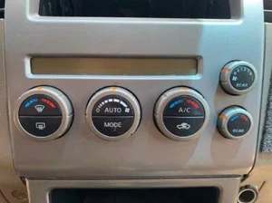 Nissan Pathfinder Climate Control HVAC Switch OEM 2005–2007 - Picture 1 of 2