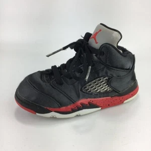 Air Jordan Kleinkind Kinder Sneaker Schwarz Rot Low Top Schnürschuhe 440890-008 8C EU 25 - Bild 1 von 10