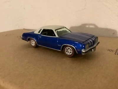 1976 olds cutlass JOHNNY LIGHTNING JL 1/64 muscle cars azul solto - Imagem 1 de 4
