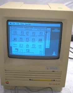 Vintage  Macintosh SE w/UltraDrive 50 SI - Picture 1 of 5