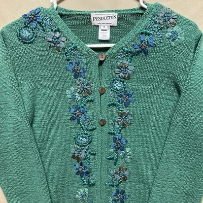 Cárdigan suéter bordado floral talla mediana Pendleton de colección para mujer Grandmacore Foto 1 de 4