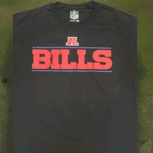 Brand New BUFFALO BILLS NFL Team Apparel Tee T-Shirt Black Mens Large Football - Picture 1 of 4