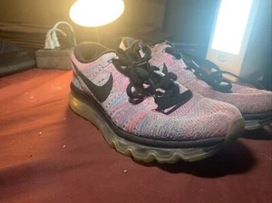 NIKE FLYKNIT AIR MAX #620659-104 RUNNING SHOES WOMEN SIZE 7.5 - Picture 1 of 12