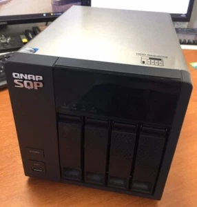 QNAP – NAS 4LFF - TS-469L - Afbeelding 1 van 2