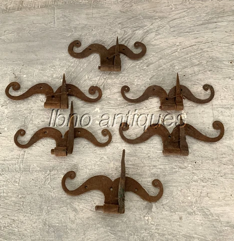 1800s New Orleans forged wrought iron MUSTACHE HINGES RAT TAIL. LOT OF 6. 8"X3" Cover