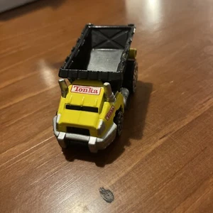 2005 MAISTO TONKA YELLOW MOD WHEELS DIECAST DUMP TRUCK - FREE AUS POST!!! - Picture 1 of 6